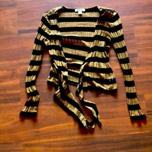 Striped cardigan that ties in front
